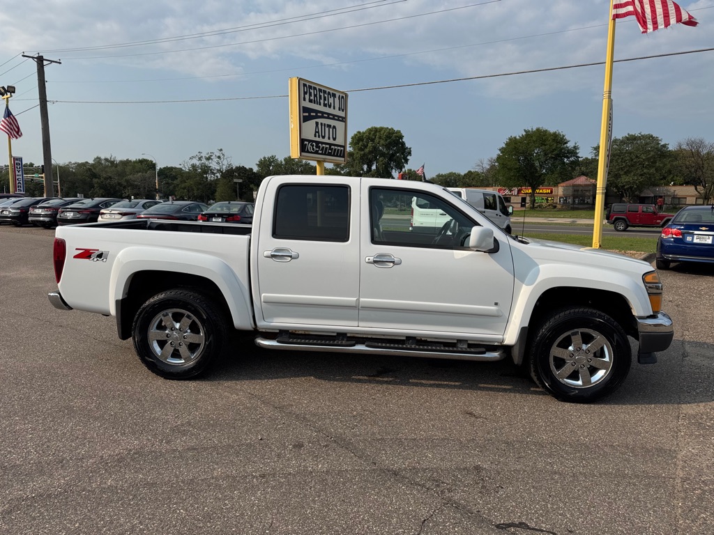 Photo 3 of this CHEVROLET COLORADO