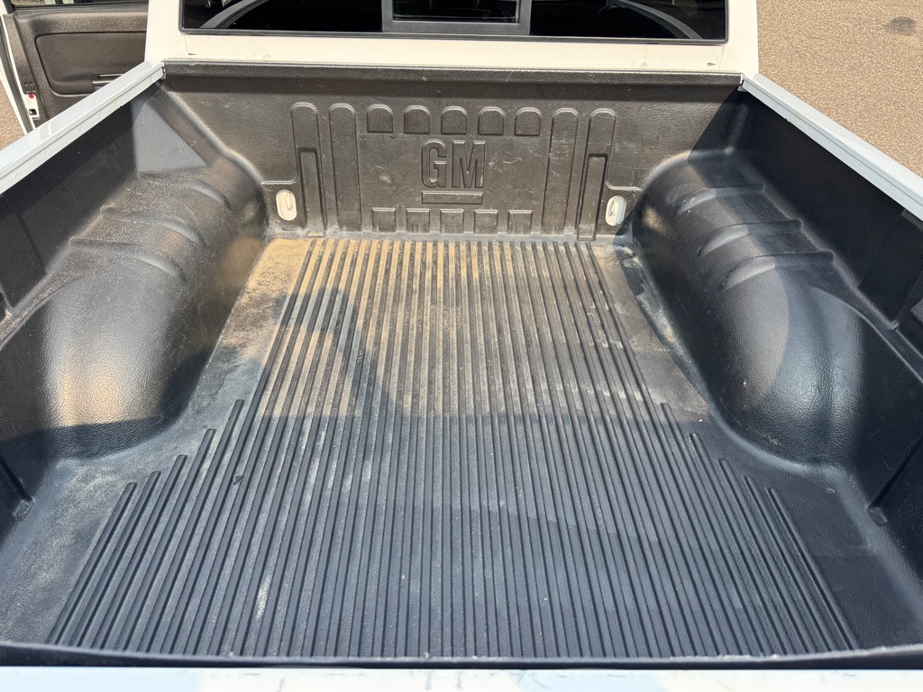 Photo 20 of this CHEVROLET COLORADO