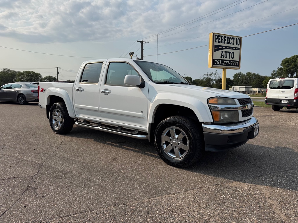 Photo 2 of this CHEVROLET COLORADO