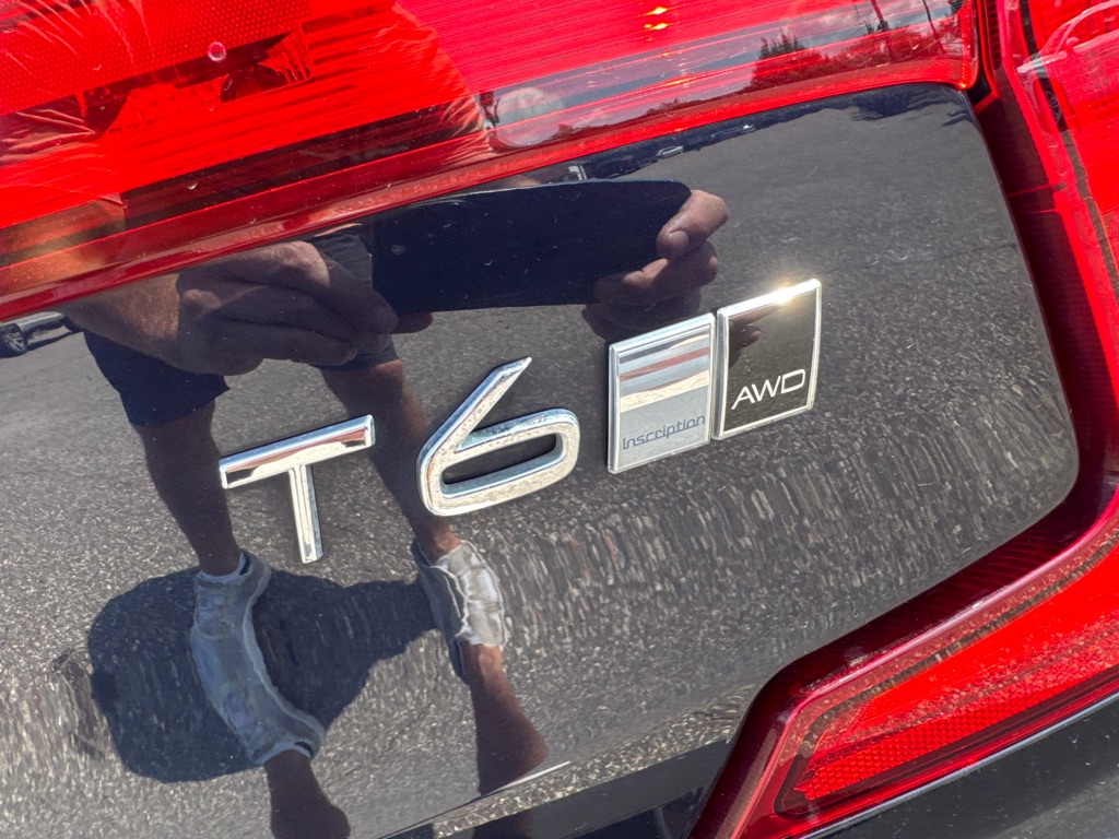 Photo 54 of this VOLVO S90