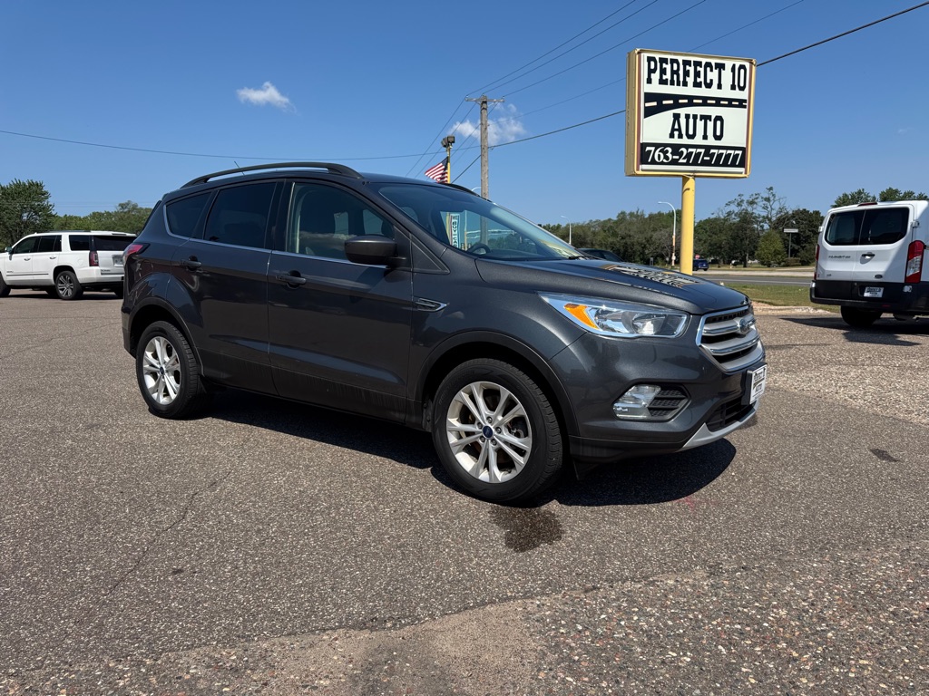 Photo 2 of this FORD ESCAPE
