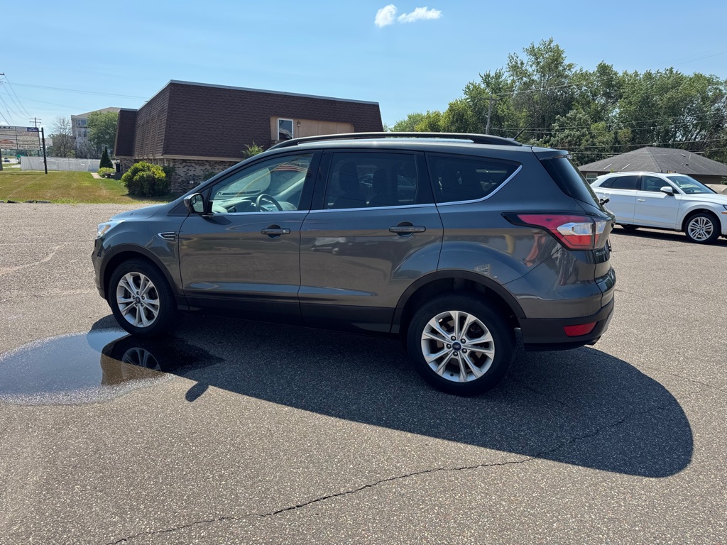 Photo 8 of this FORD ESCAPE