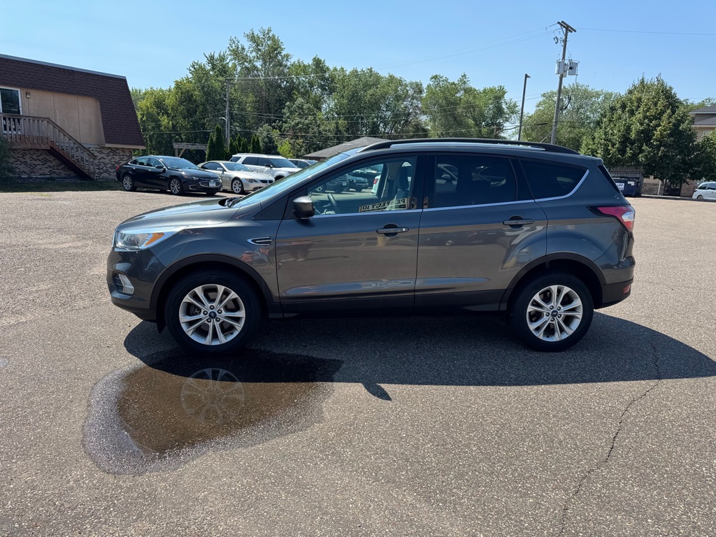 Photo 9 of this FORD ESCAPE