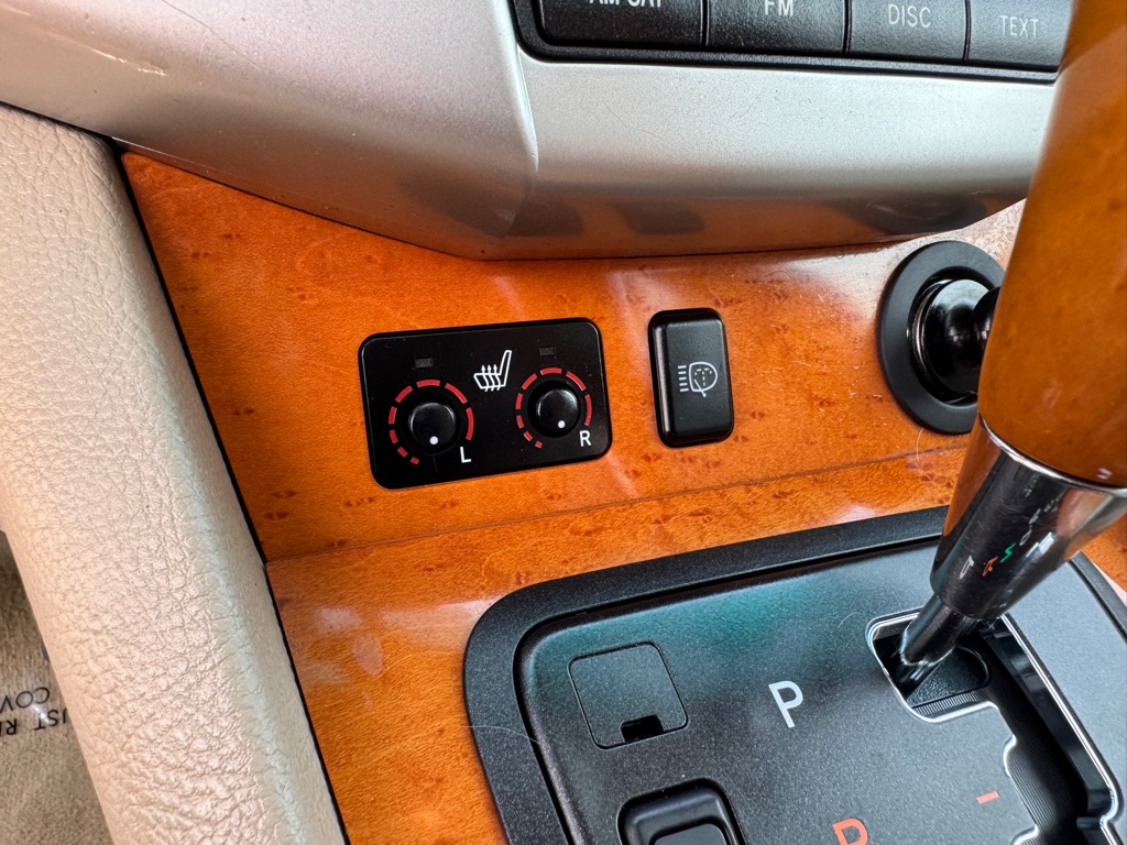 Photo 34 of this LEXUS RX 350