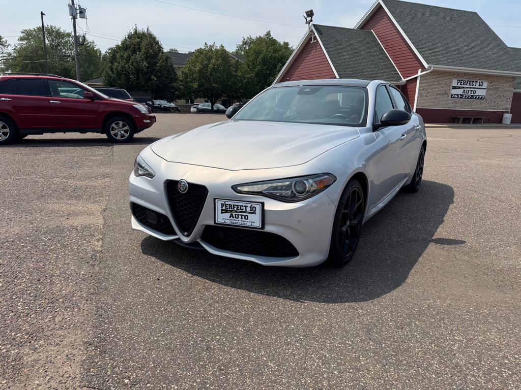 Photo 11 of this ALFA ROMEO GIULIA