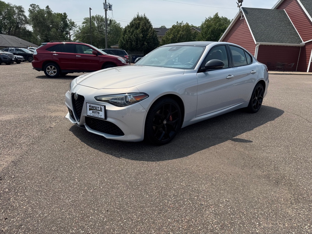 Photo 10 of this ALFA ROMEO GIULIA