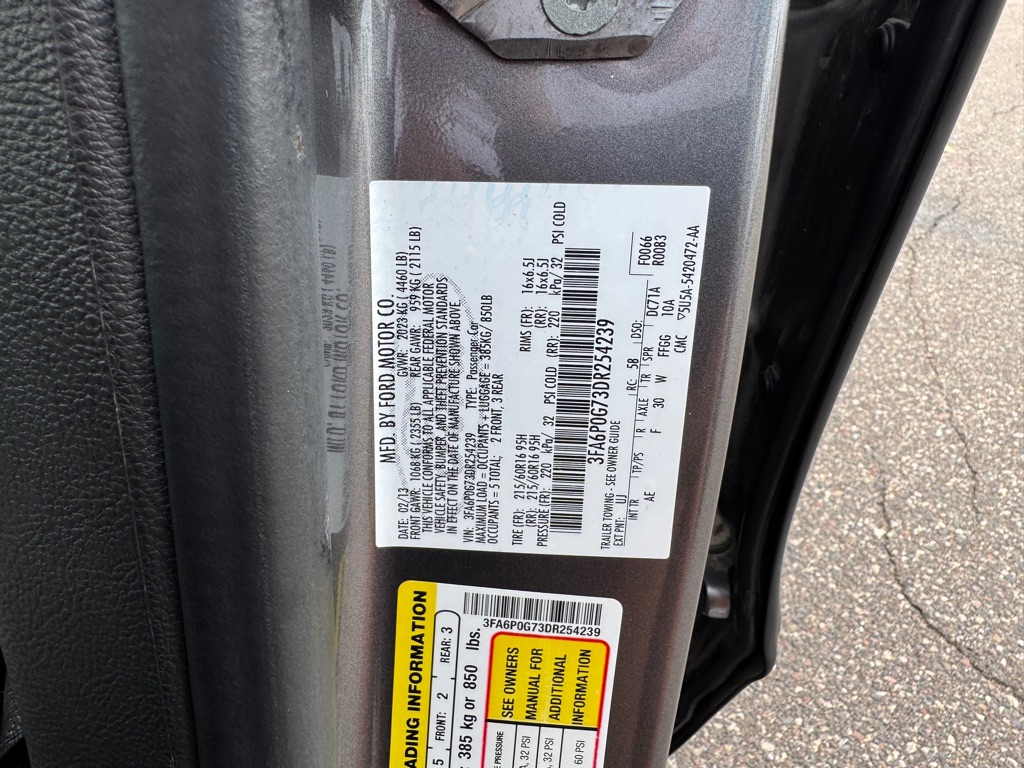 Photo 38 of this FORD FUSION