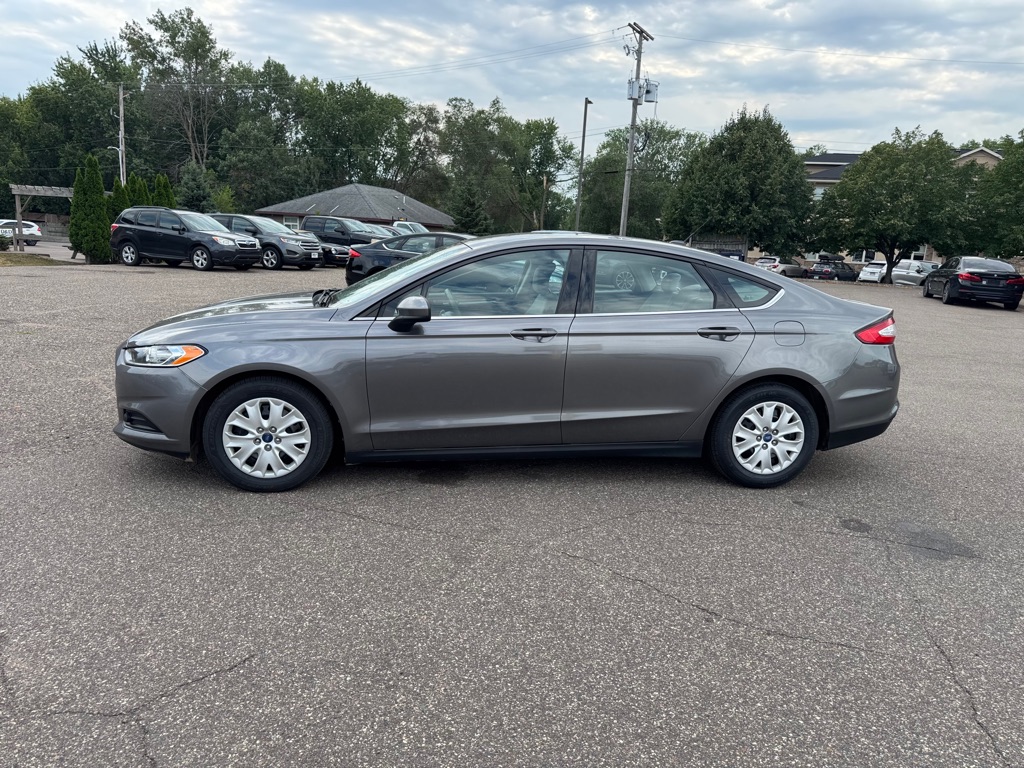 Photo 9 of this FORD FUSION