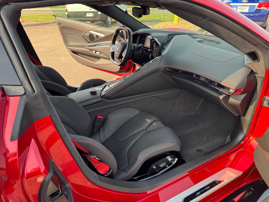Photo 21 of this CHEVROLET CORVETTE