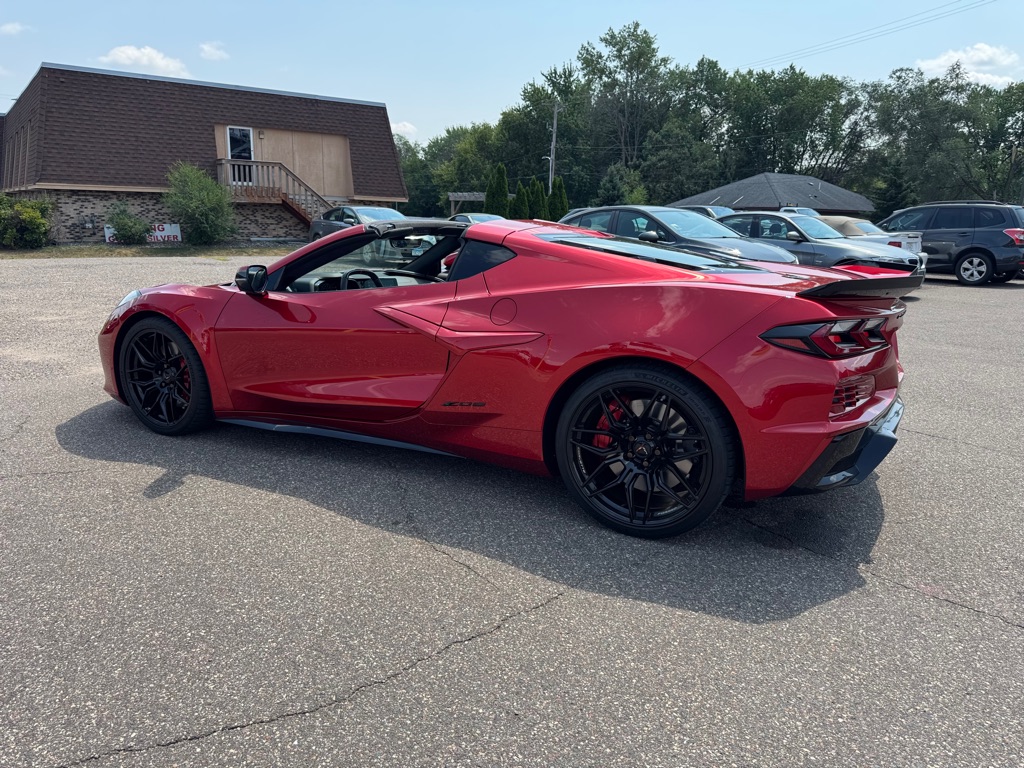 Photo 8 of this CHEVROLET CORVETTE