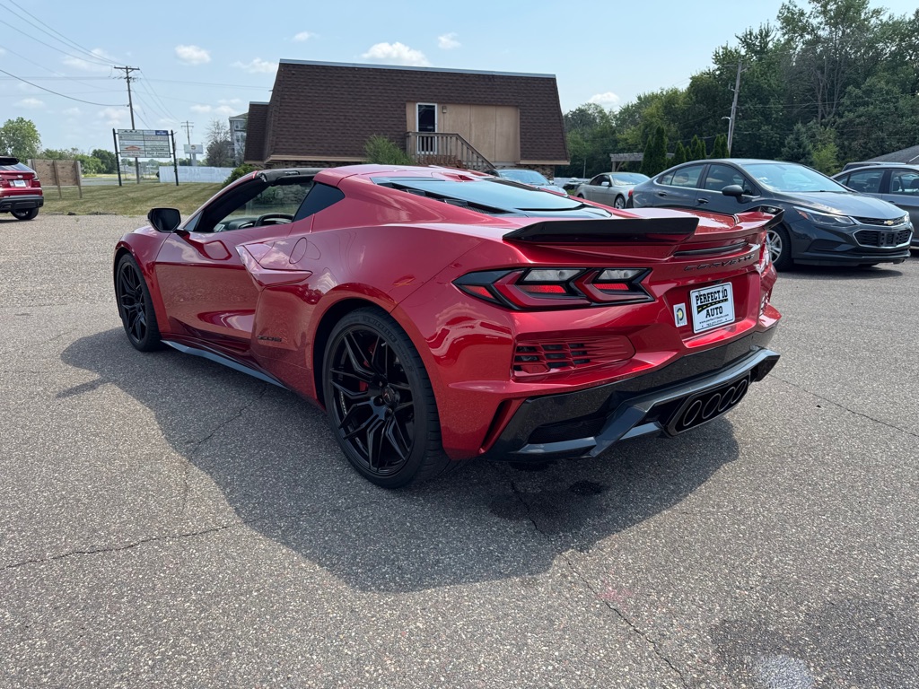 Photo 7 of this CHEVROLET CORVETTE