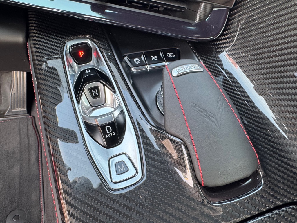 Photo 27 of this CHEVROLET CORVETTE