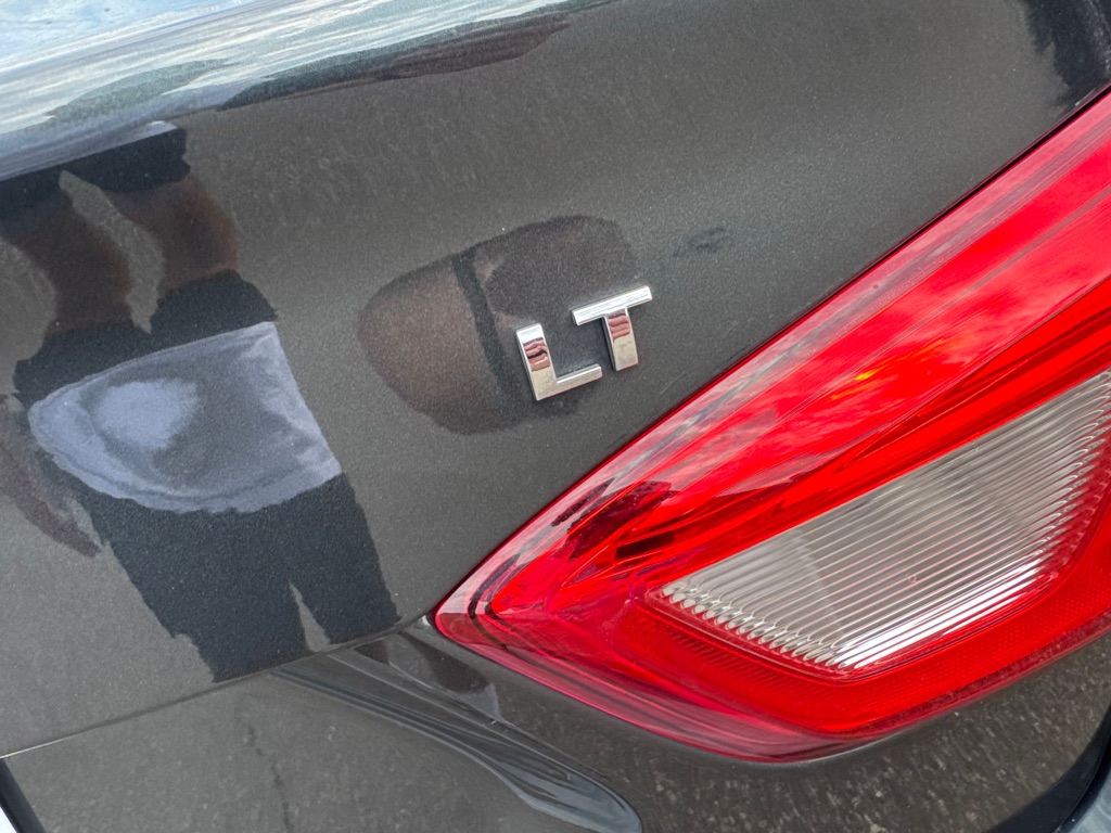 Photo 44 of this CHEVROLET CRUZE