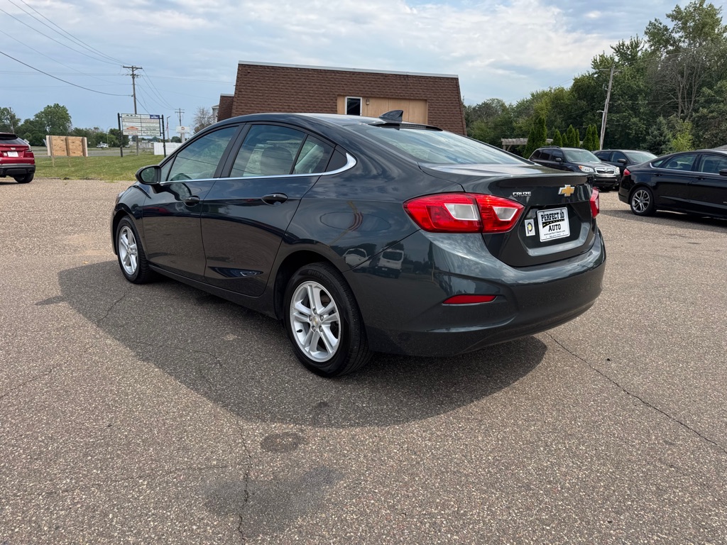Photo 7 of this CHEVROLET CRUZE