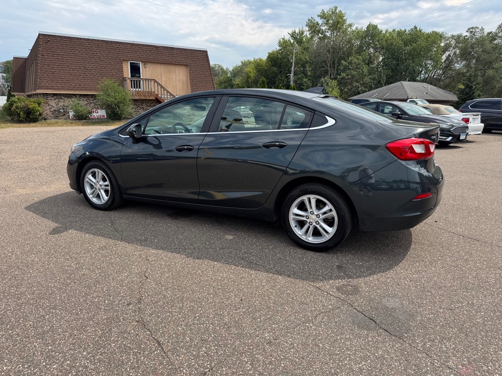 Photo 8 of this CHEVROLET CRUZE