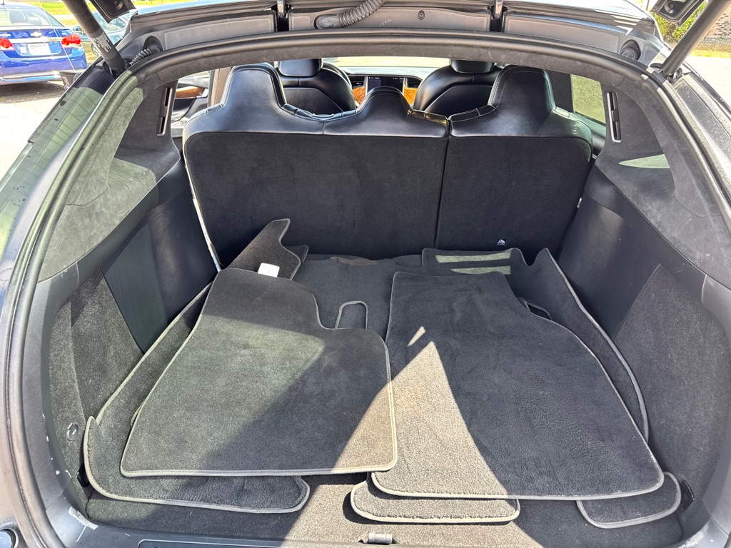 Photo 20 of this TESLA MODEL X