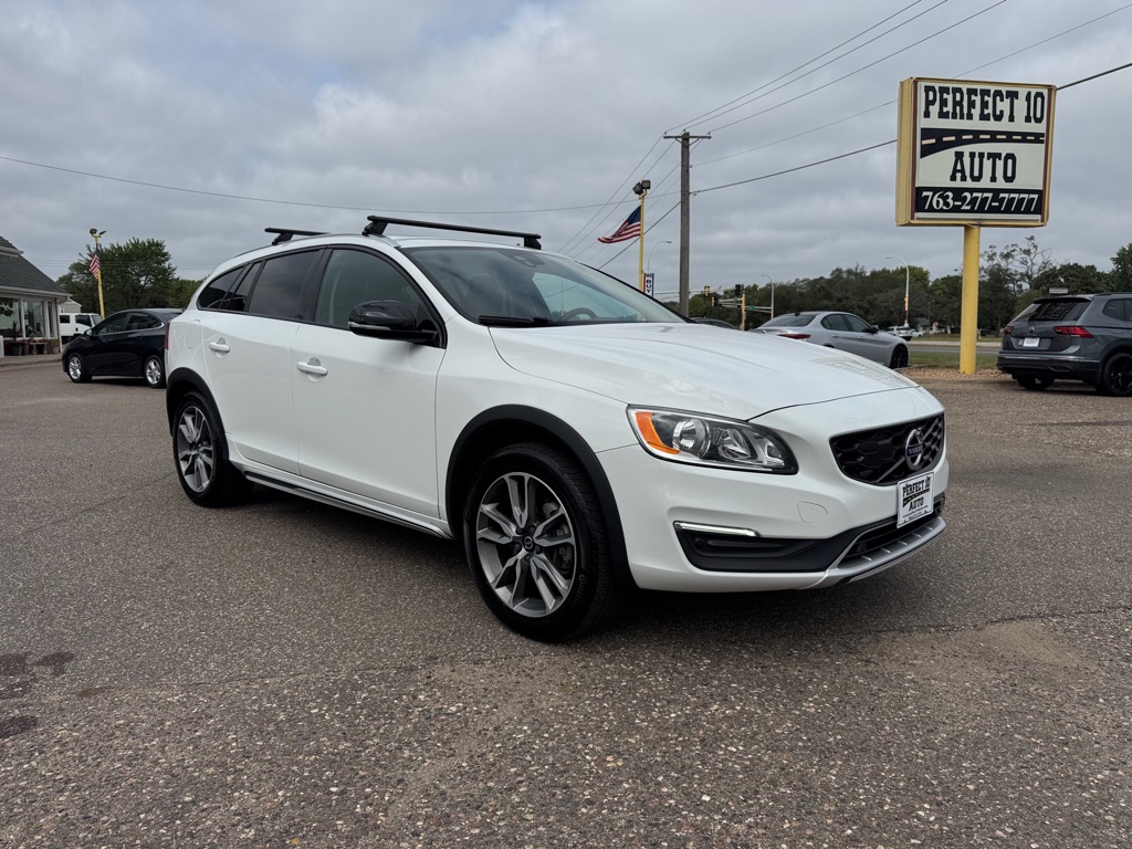 2018 VOLVO V60 CROSS COUNT