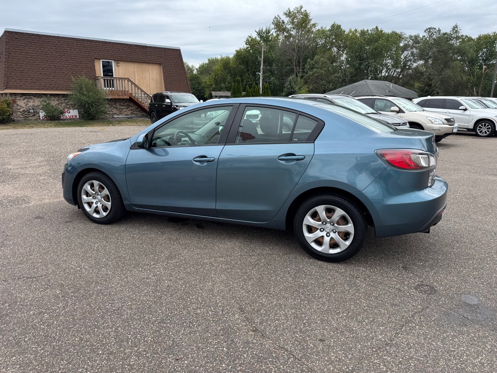 Photo 8 of this MAZDA MAZDA3