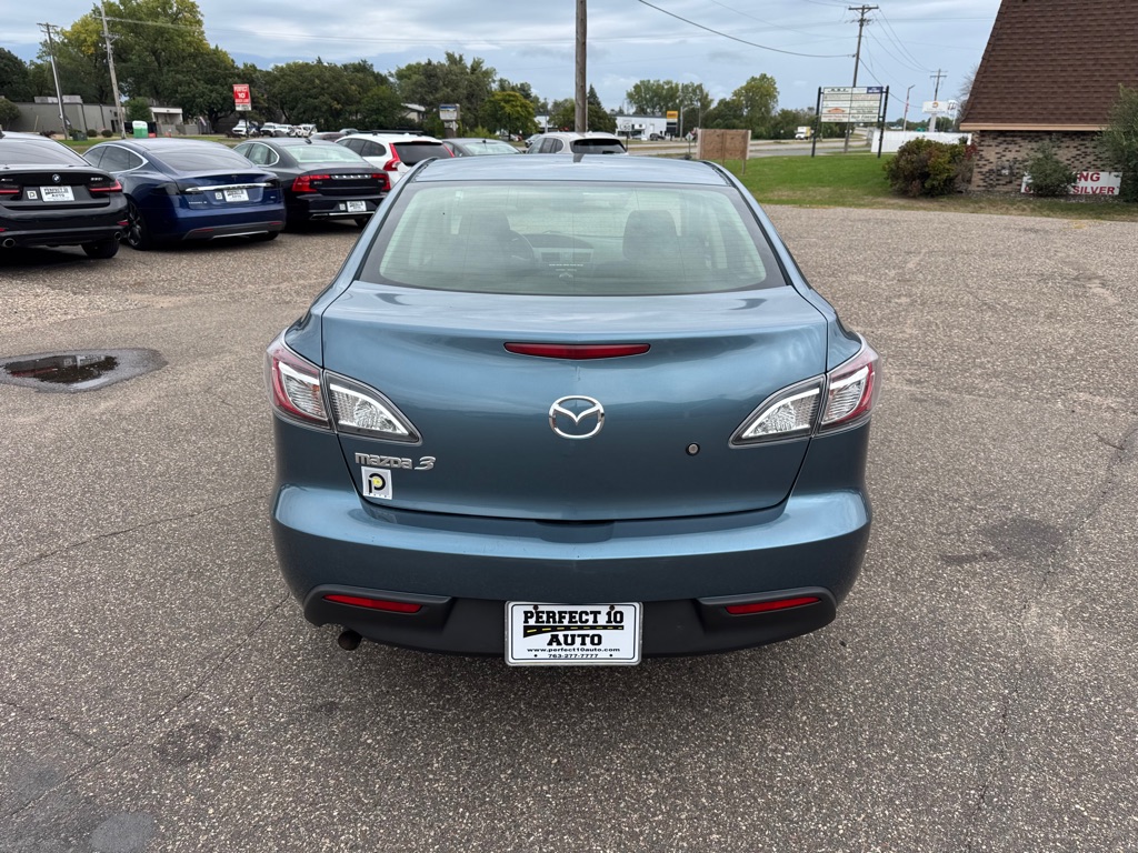 Photo 6 of this MAZDA MAZDA3