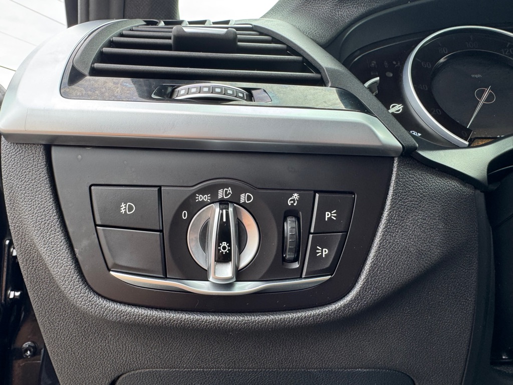 Photo 51 of this BMW X3