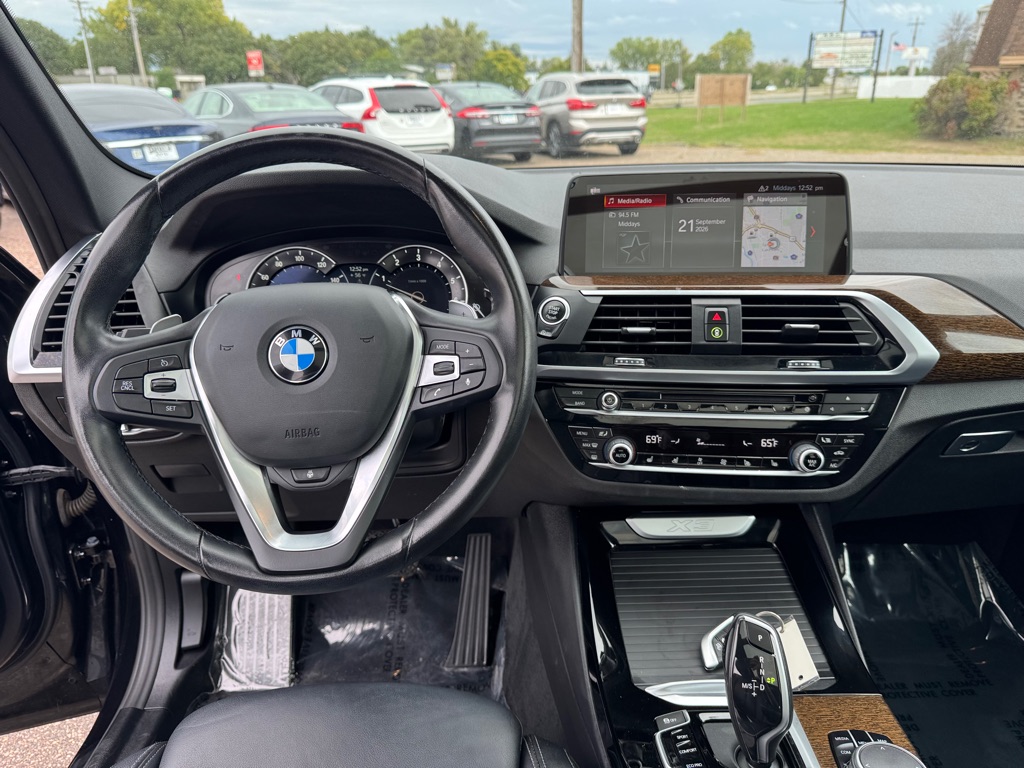 Photo 32 of this BMW X3