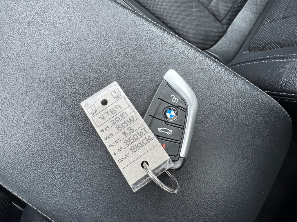 Photo 34 of this BMW X3
