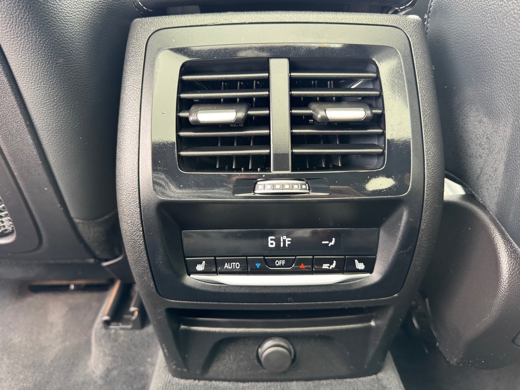 Photo 30 of this BMW X3