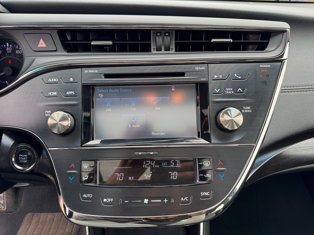 Photo 33 of this TOYOTA AVALON