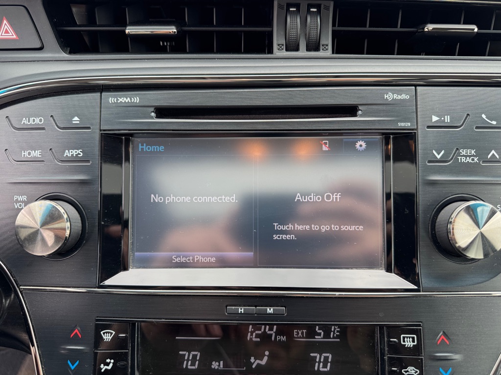 Photo 34 of this TOYOTA AVALON