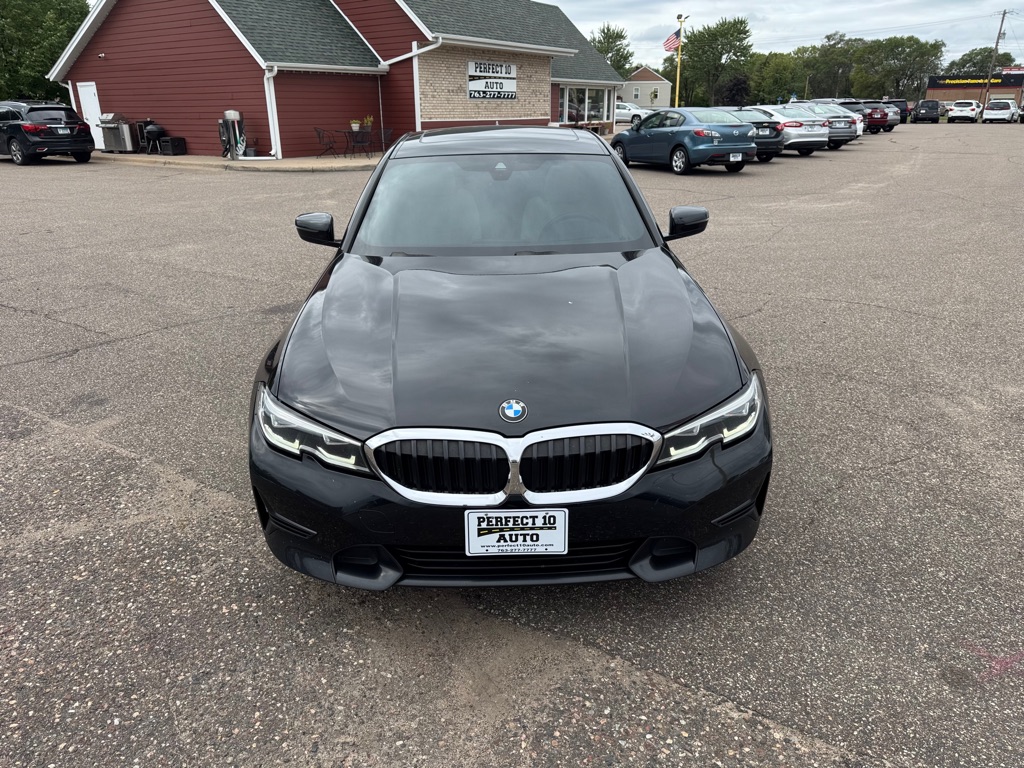 Photo 12 of this BMW 3 SERIES