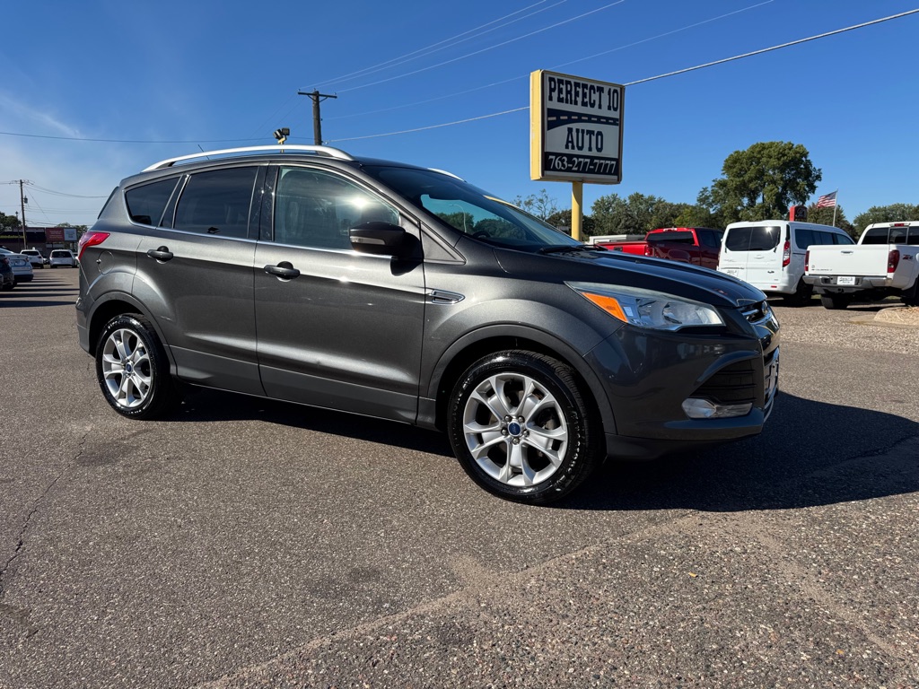 Photo 2 of this FORD ESCAPE