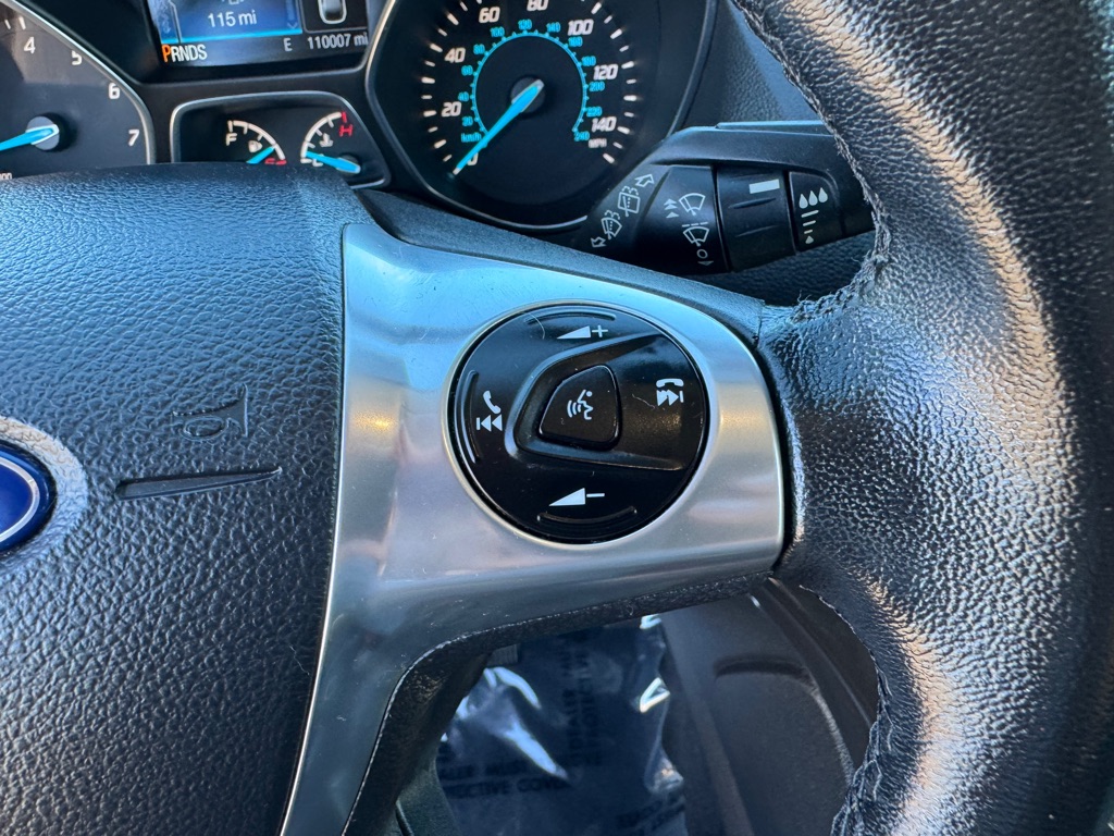 Photo 46 of this FORD ESCAPE