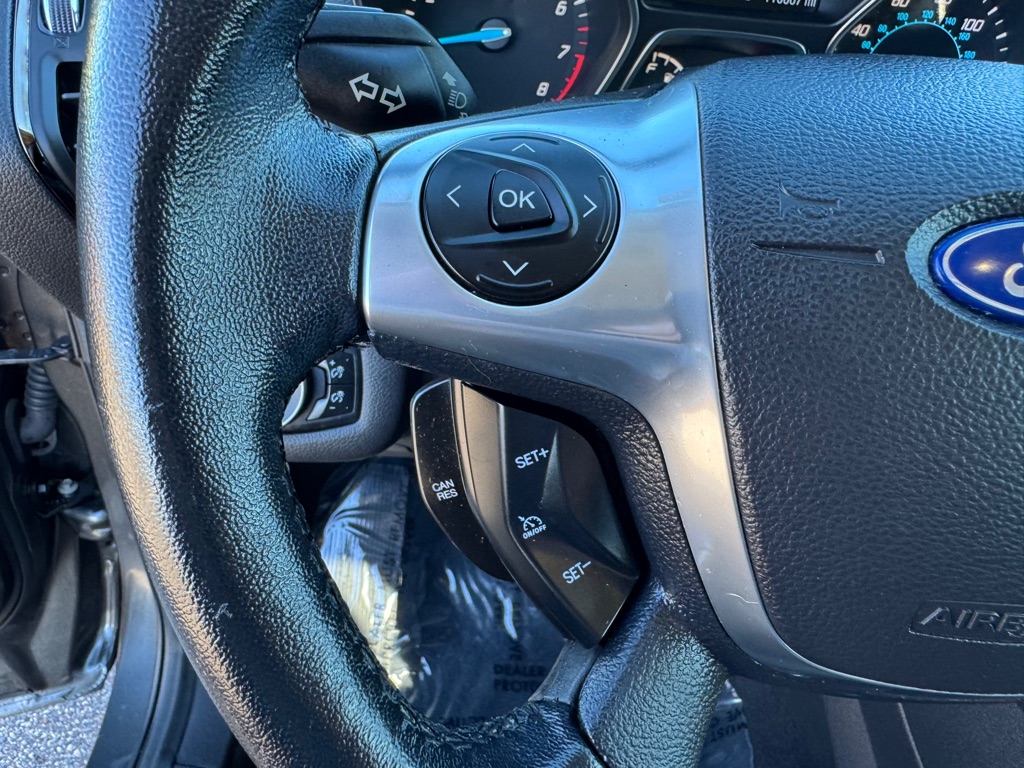 Photo 44 of this FORD ESCAPE