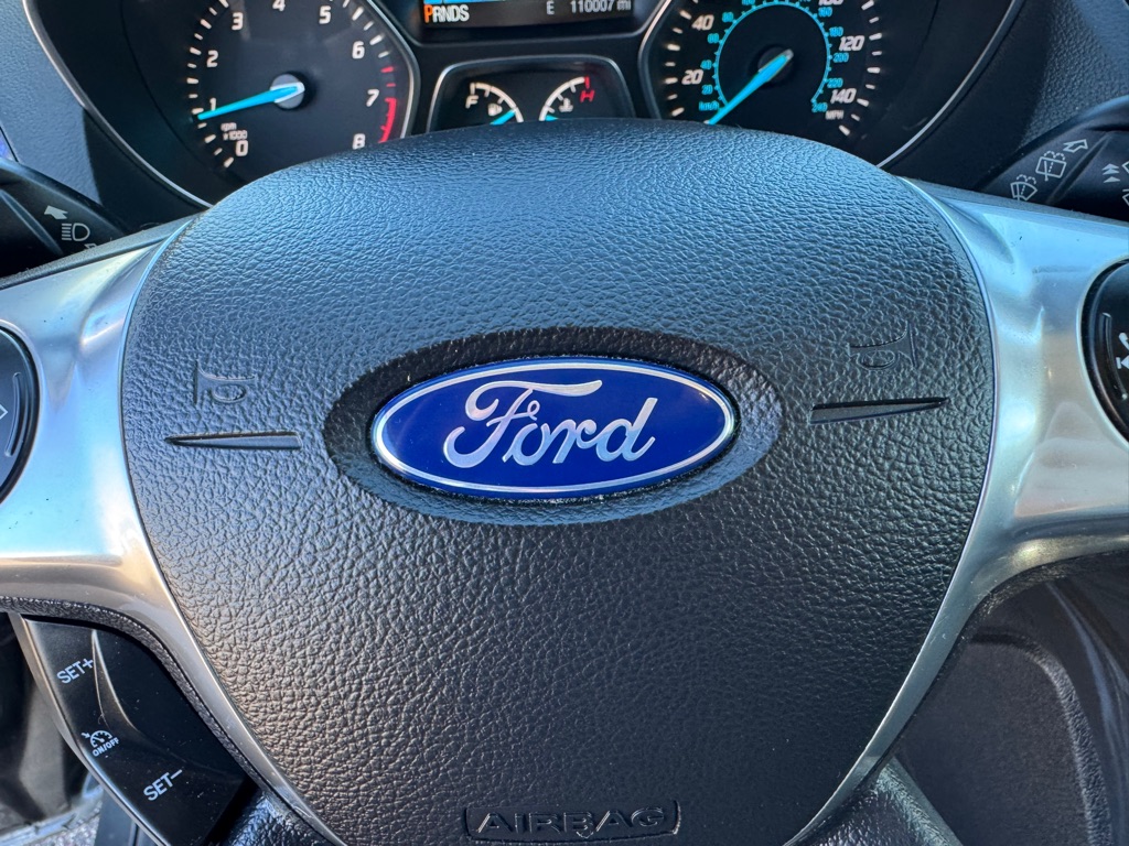 Photo 45 of this FORD ESCAPE