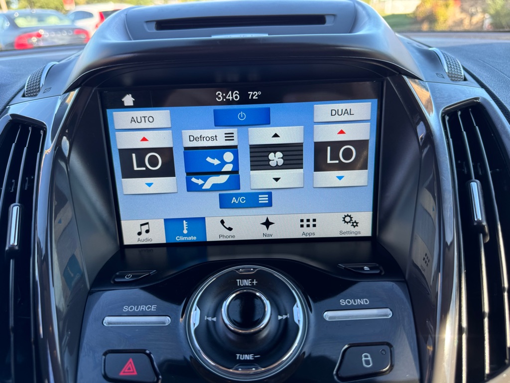Photo 39 of this FORD ESCAPE