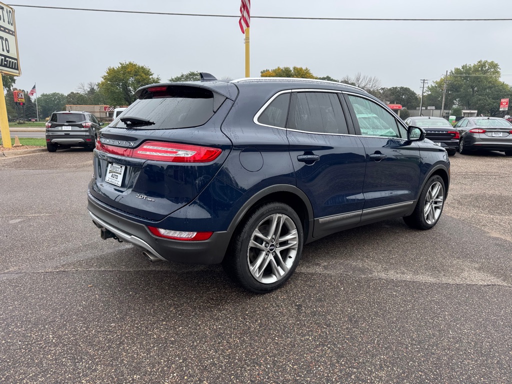 Photo 4 of this LINCOLN MKC