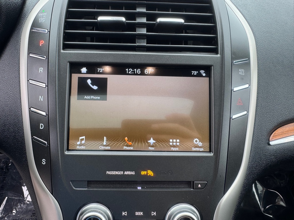 Photo 38 of this LINCOLN MKC