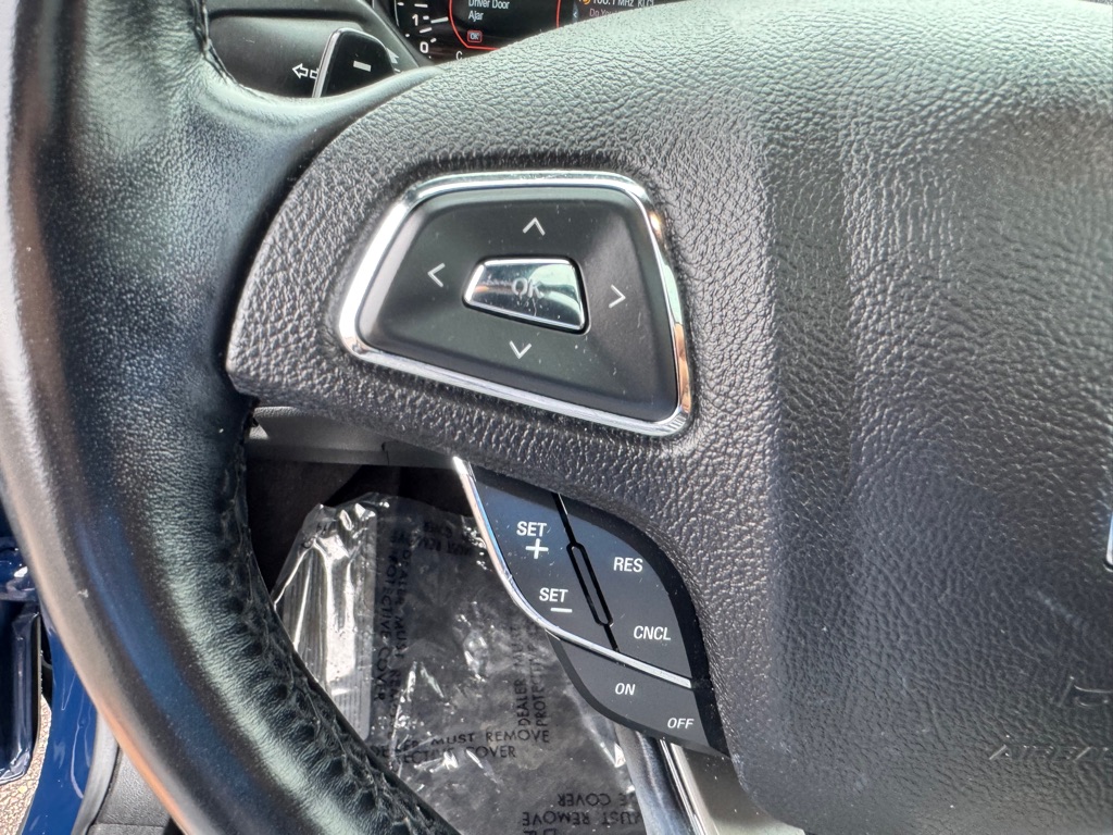 Photo 45 of this LINCOLN MKC