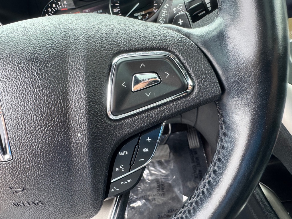 Photo 46 of this LINCOLN MKC