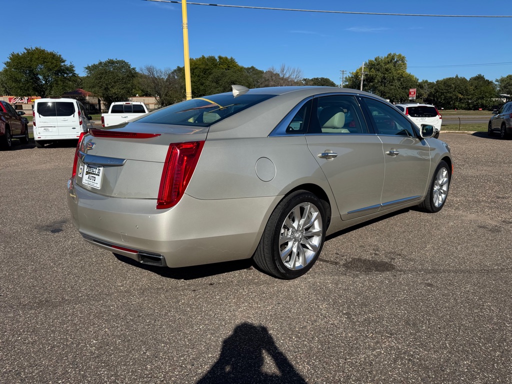 Photo 4 of this CADILLAC XTS