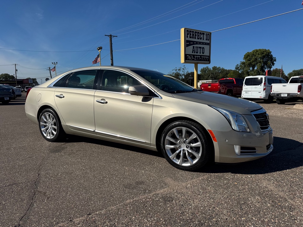 Photo 2 of this CADILLAC XTS