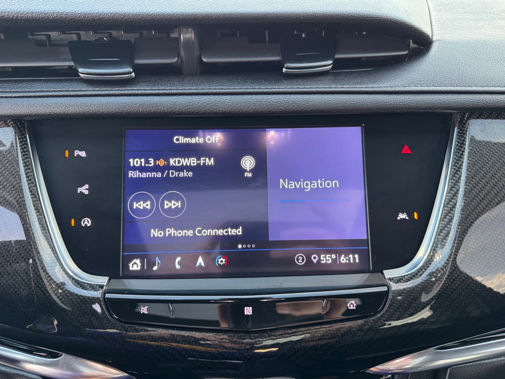 Photo 42 of this CADILLAC XT6