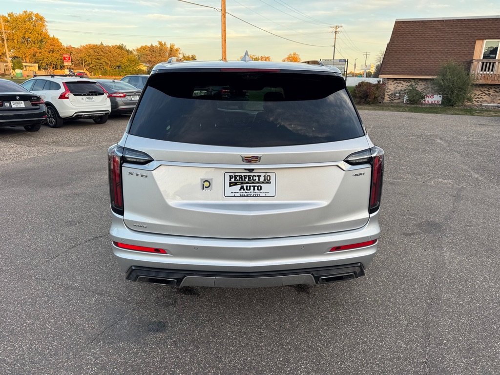 Photo 6 of this CADILLAC XT6