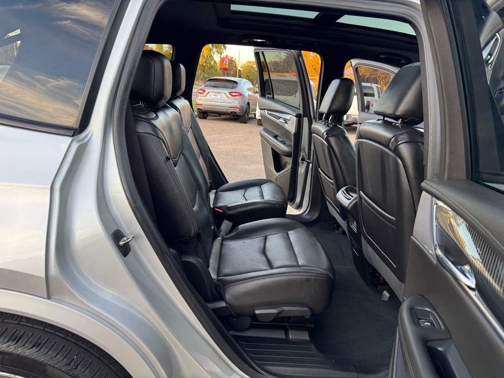 Photo 27 of this CADILLAC XT6