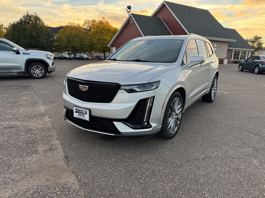 Photo 11 of this CADILLAC XT6