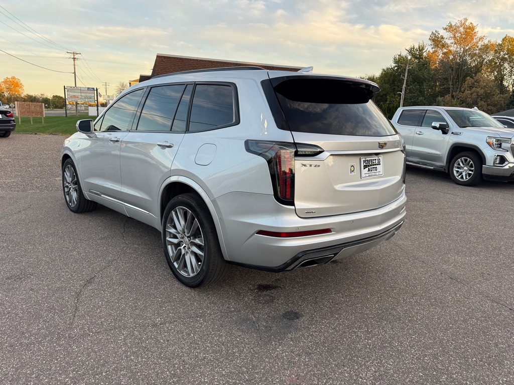 Photo 7 of this CADILLAC XT6
