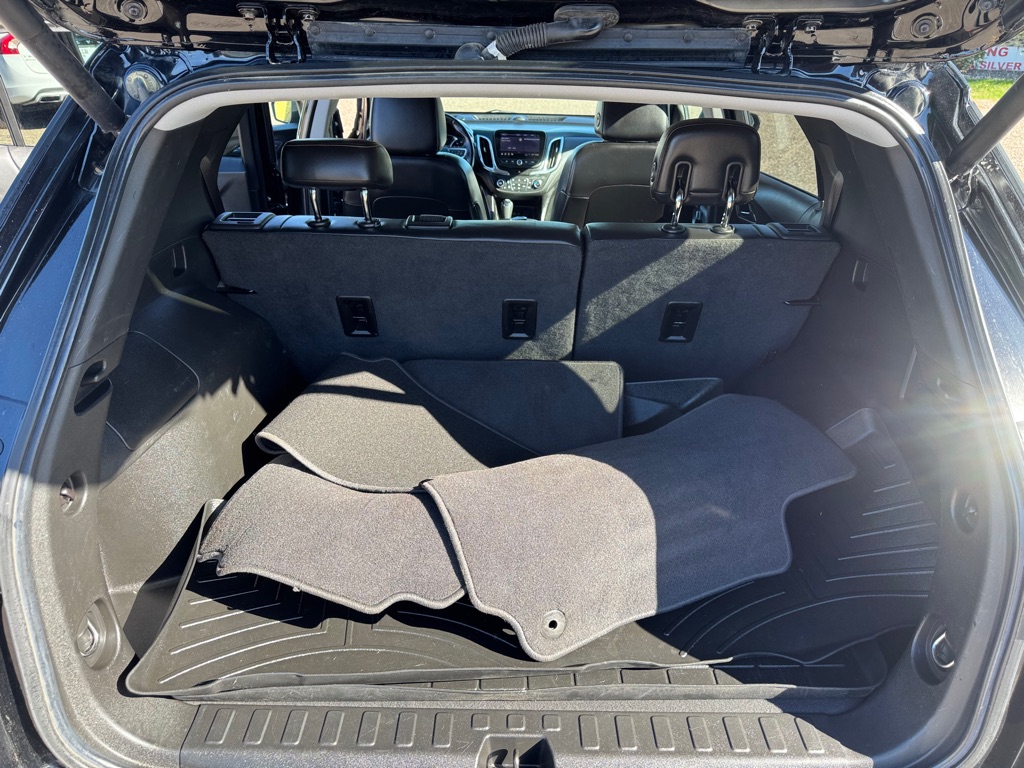 Photo 20 of this CHEVROLET EQUINOX