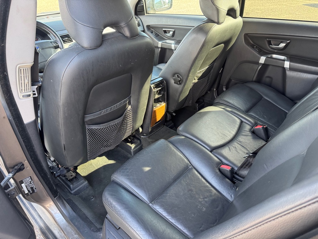 Photo 17 of this VOLVO XC90