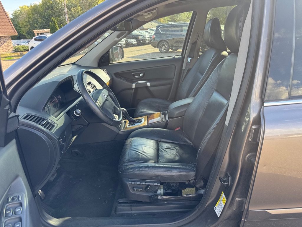 Photo 13 of this VOLVO XC90