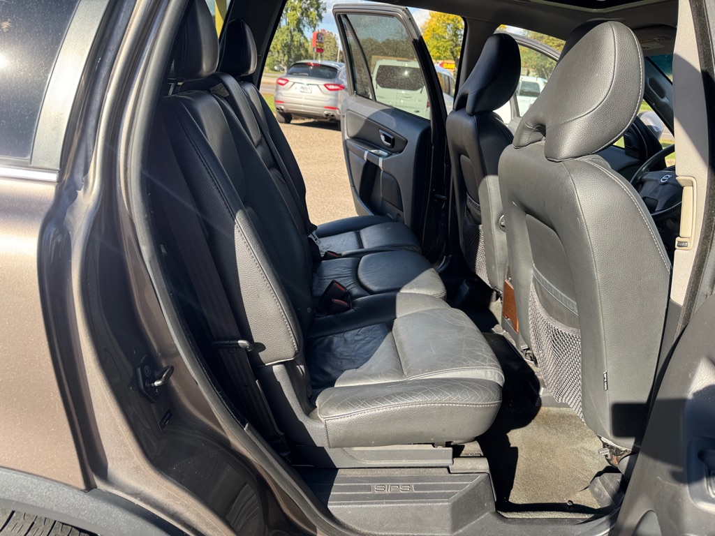 Photo 21 of this VOLVO XC90